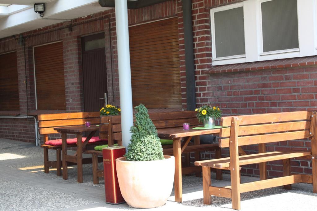 Hotel Am Siebenpfennigsknapp Luenen Bagian luar foto